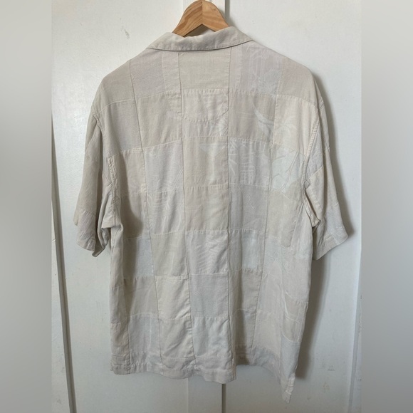 Paradise collection 100% fine washable silk Large button down shirt - Picture 6 of 8